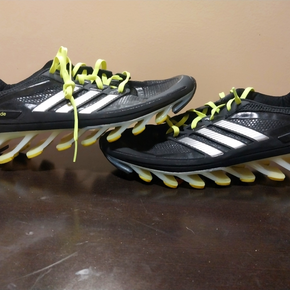 Adidas springblades